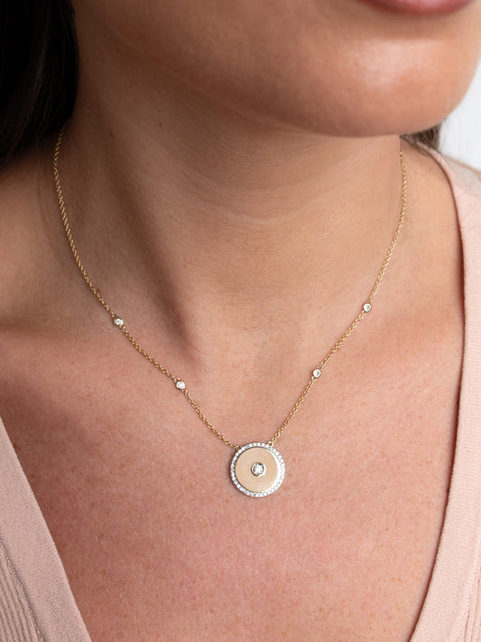 Fiorina Jewellery Gold Galleria Round Necklace Model