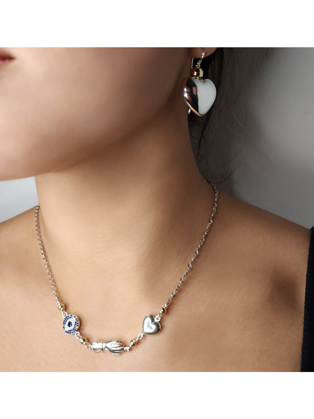 Fiorina Jewellery Jumbo Mosaic Necklace Model