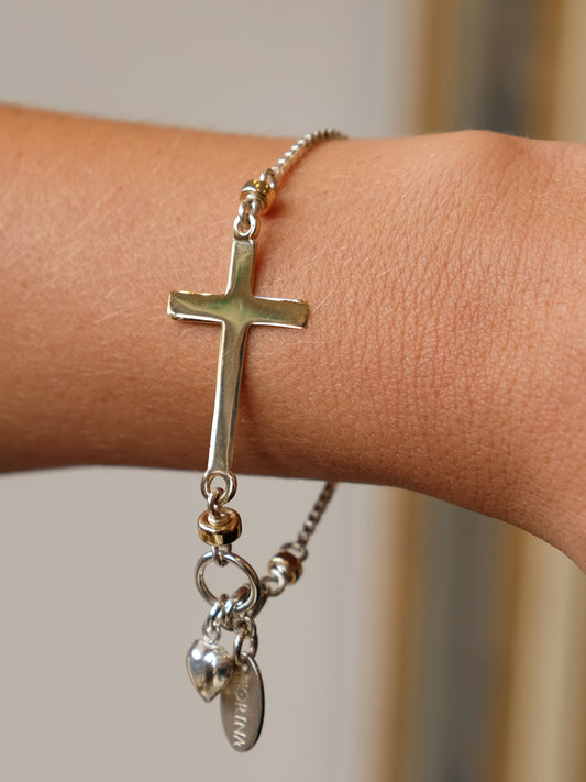 Fiorina Jewellery Silver Side Cross Bracelet Model