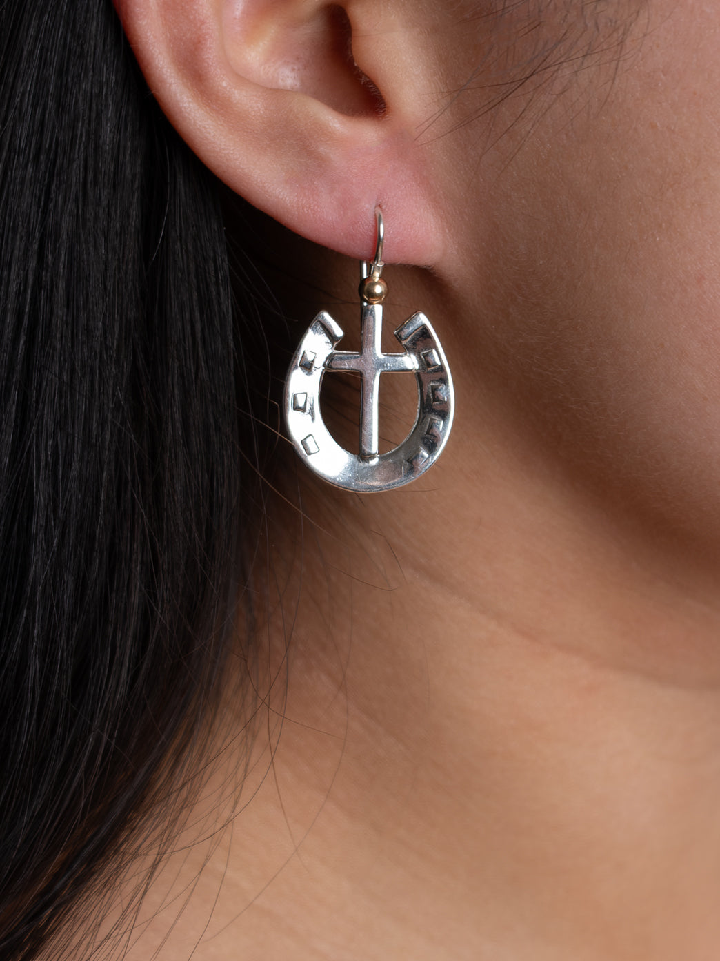 Fiorina Jewellery Simple Saloon Earrings