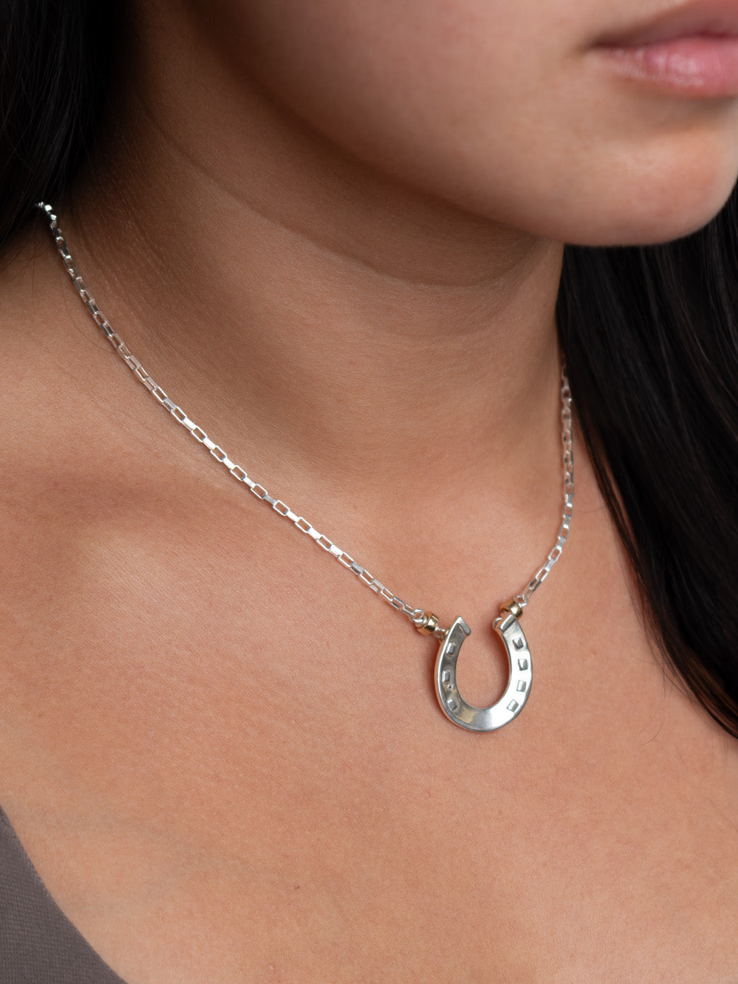 Fiorina Jewellery Spirit Necklace Model