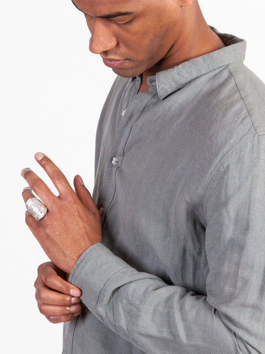 Fiorina Jewellery Mens Leone Bent Coin Ring Side View