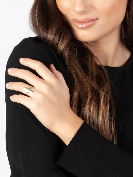 Fiorina Jewellery Monster Tattoo Cross Ring Model