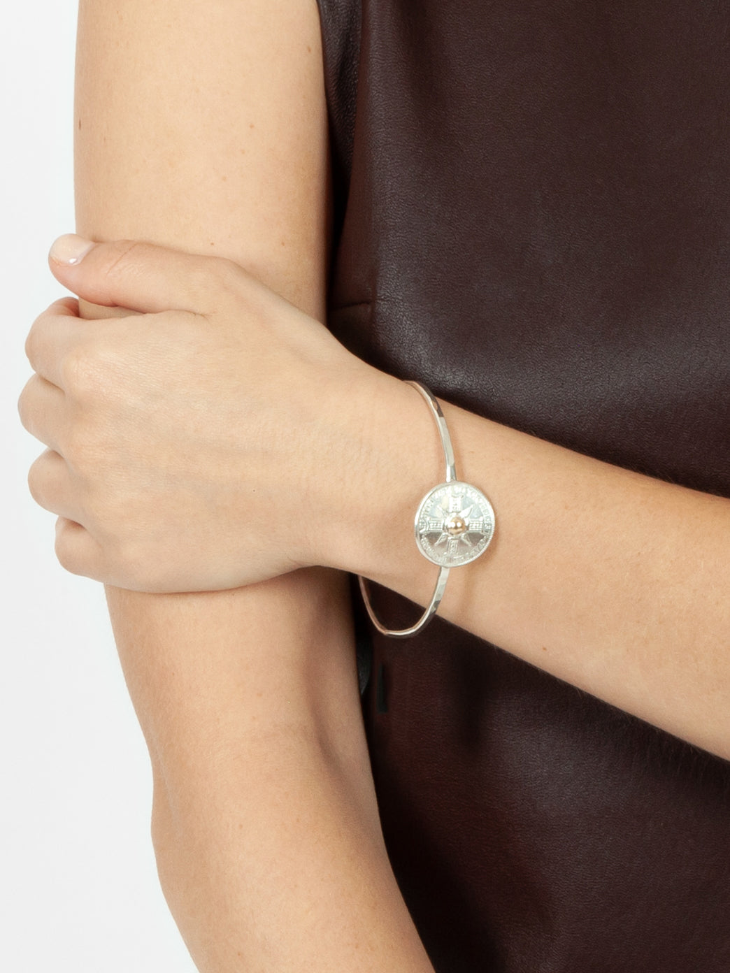Fiorina Jewellery Faith Bangle Model