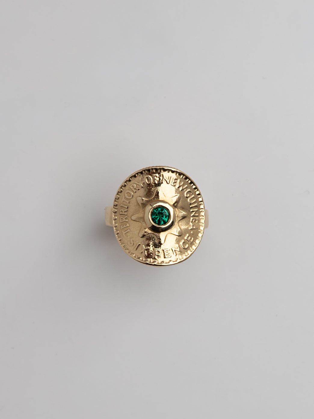 Fiorina Jewellery Gold Jou Bent Ring Emerald
