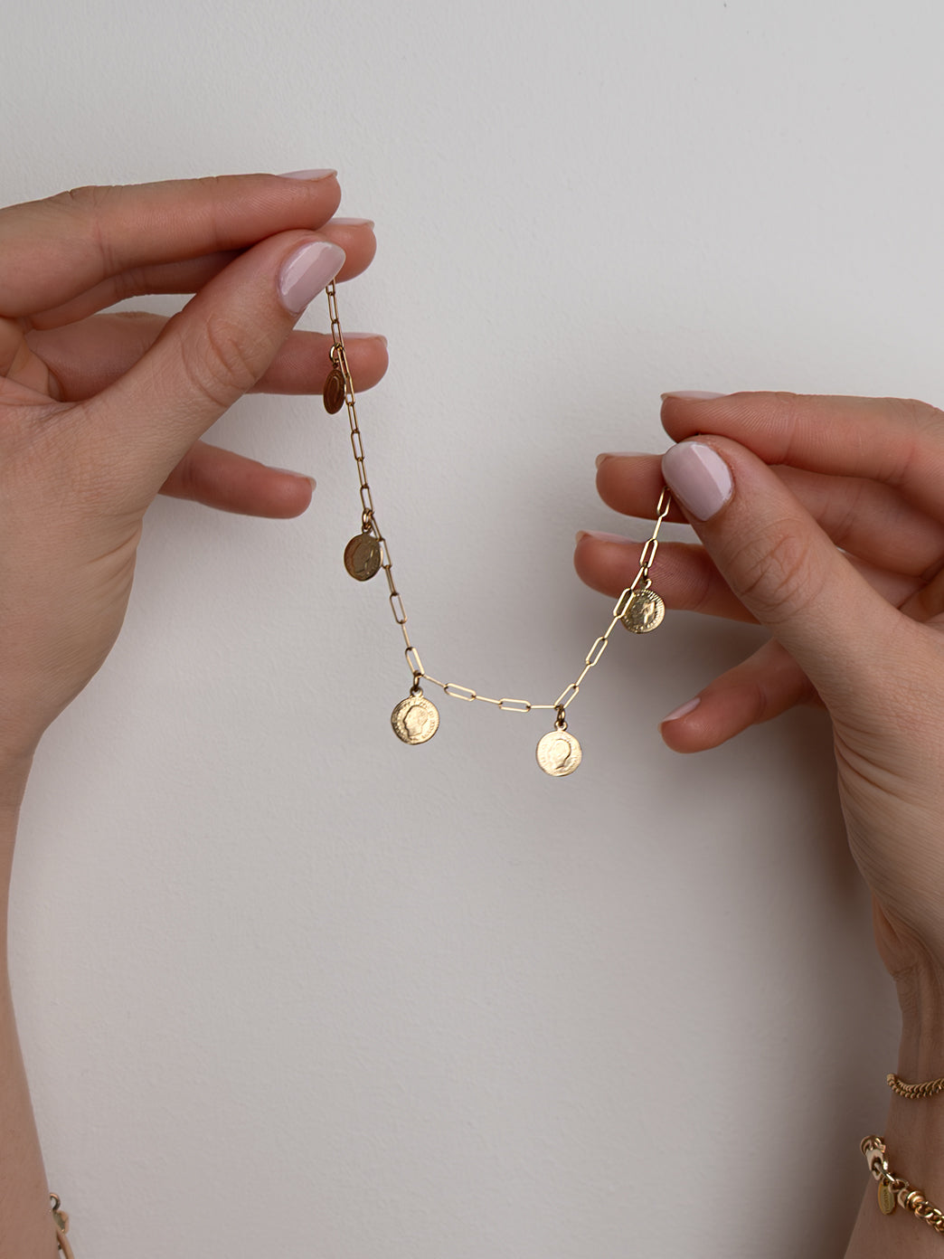 Fiorina Jewellery Gold Petit Gypsy Coin Bracelet Model