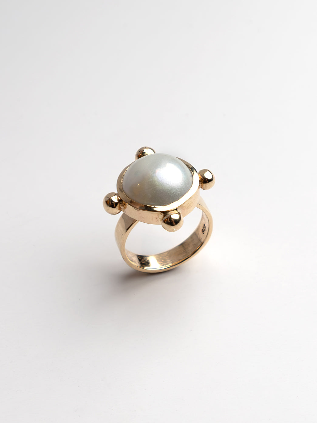 Gold Venus Pearl Pinkie Ring
