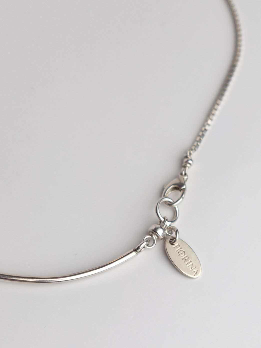 Linea Choker