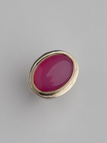 Bullseye Ring with Magenta Agate, Size L 1/2