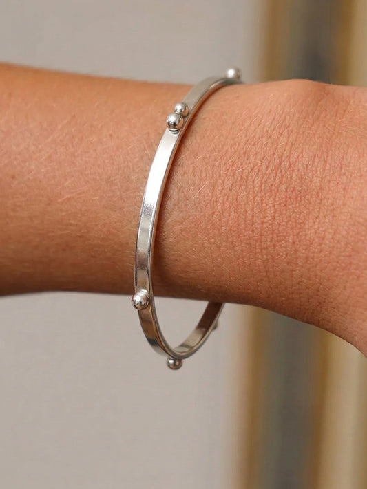 Fiorina jewellery Spot Bangle