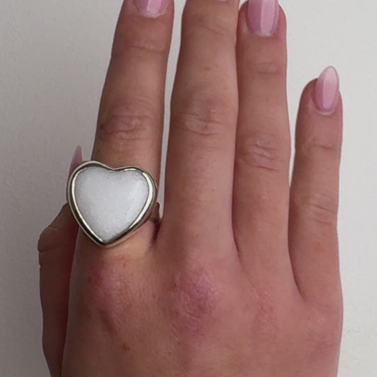 Fiorina Jewellery White Howlite Heart Ring with Beaten Shank, Size P