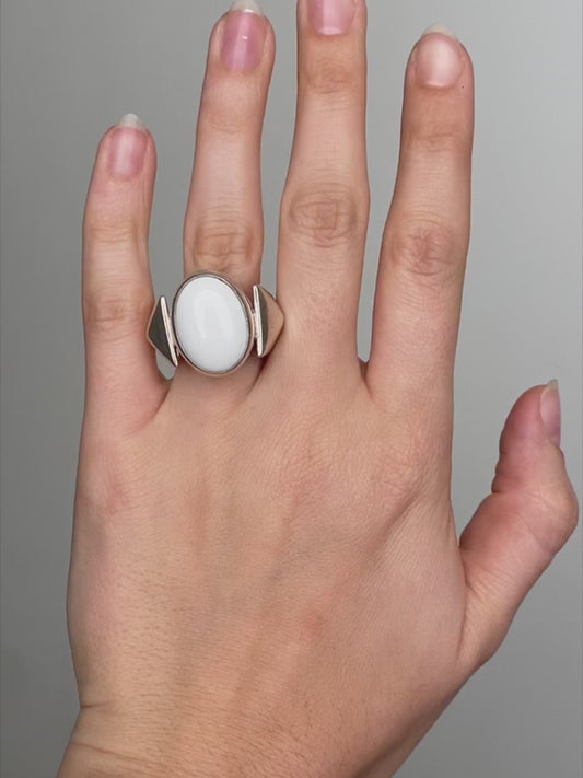 Fiorina Jewellery White Agate Cadillac Ring
