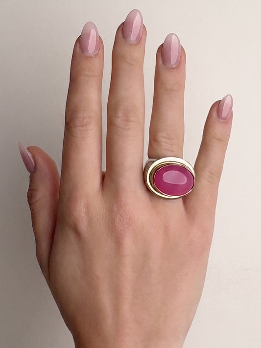 Bullseye Ring with Magenta Agate, Size L 1/2