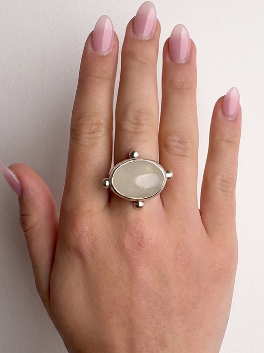 Oval Fishband Ring with Moonstone, Size M