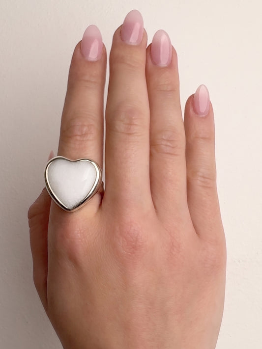 White Howlite Heart Ring with Bone Motif Shank, Size R