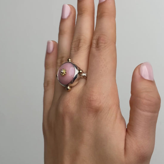 Fiorina Jewellery Blush Ring Model