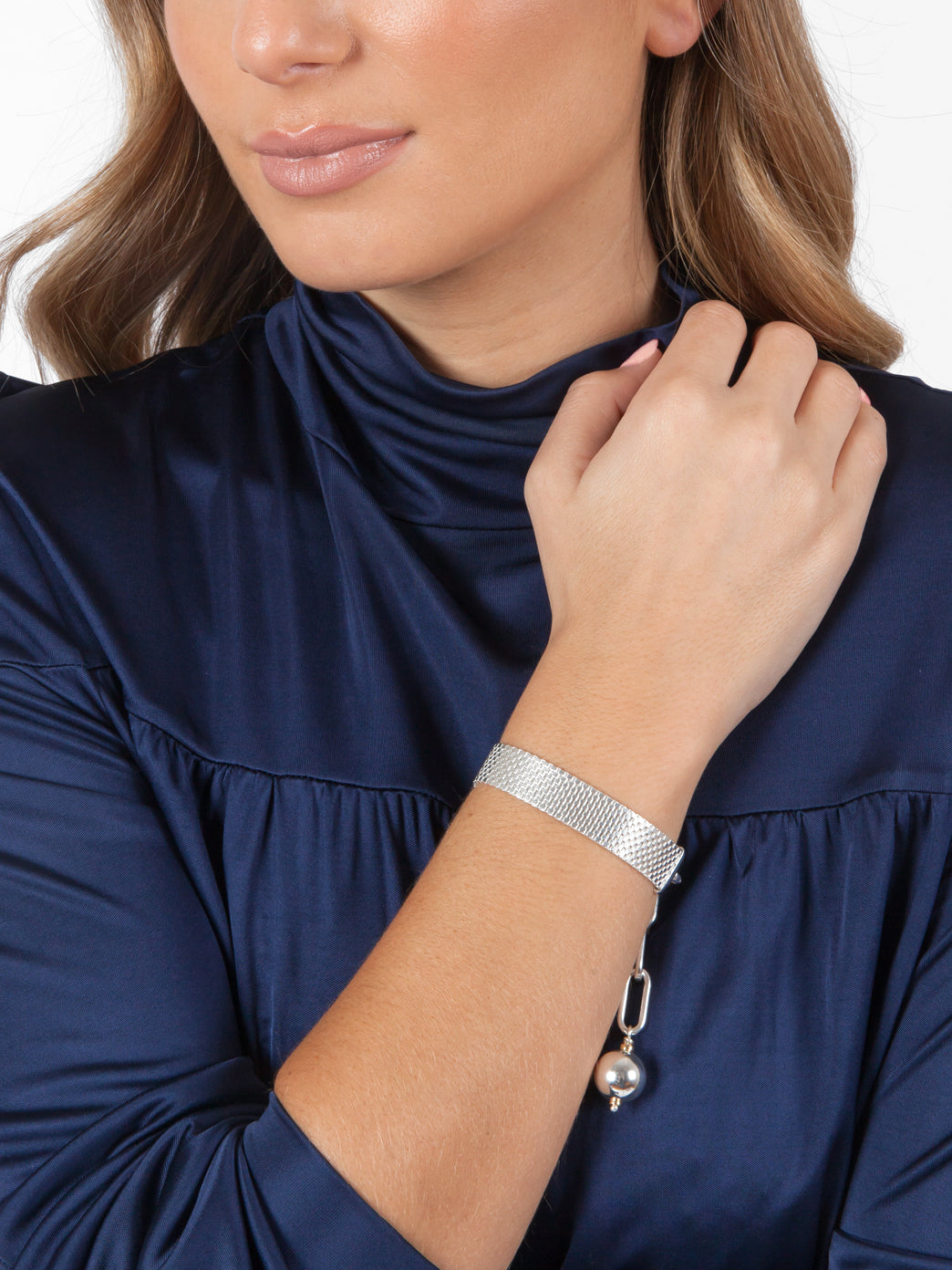 Fiorina Jewellery Harlow mesh Bracelet Model Front View