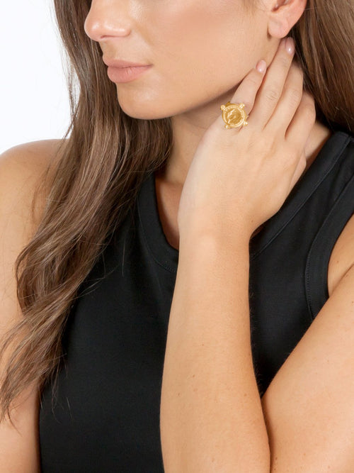 Fiorina Jewellery Gold Pinkie Ring Model