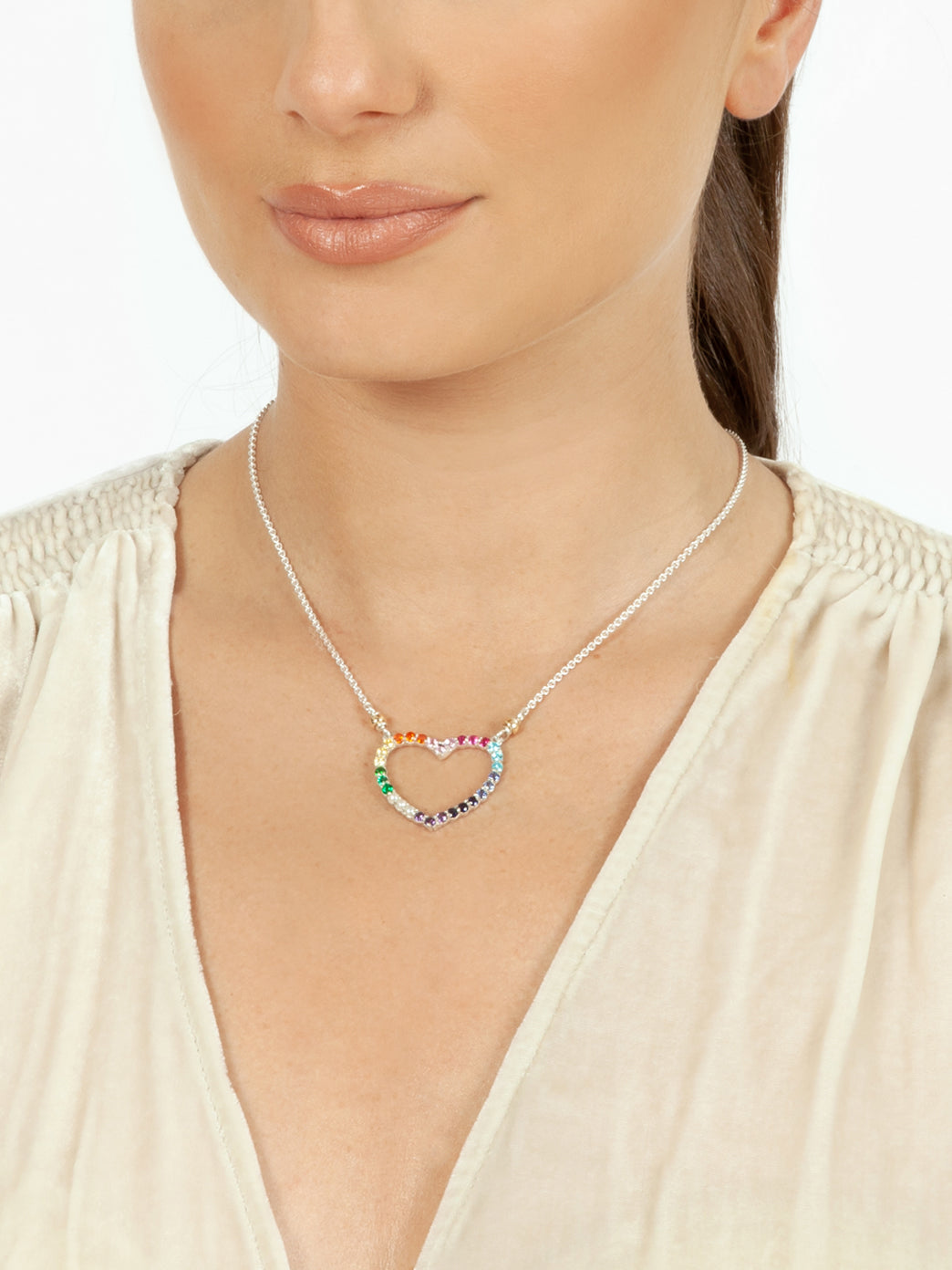 Fiorina Jewellery Heart Love Necklace Chakra Model