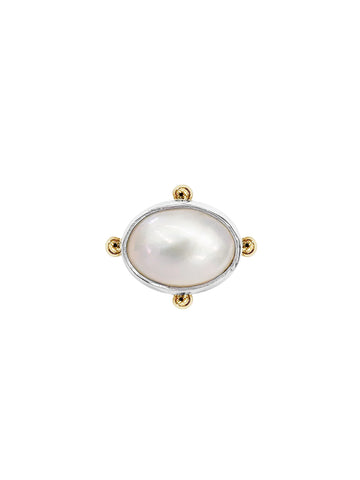 Venus Oval Pearl Earrings