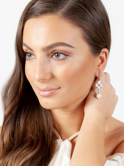 Fiorina Jewellery Vic Disc Pearl Drop Earrings Model